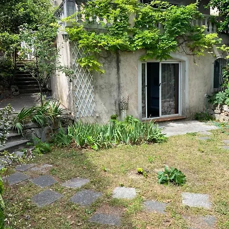 Spacieuse Independante Dans Parking Privee Bed & Breakfast *